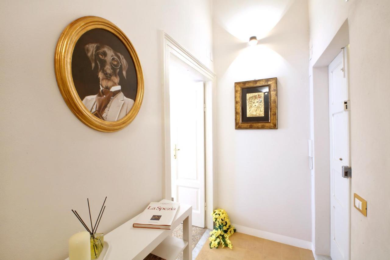 Breathe Liguria - Lucy: Historic Center Seaside Apartment La Spezia Exterior photo